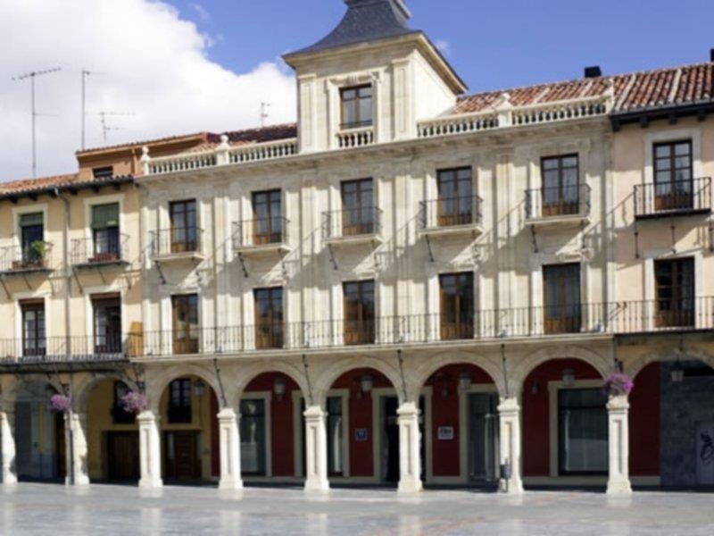Nh Collection Leon Plaza Mayor Exteriér fotografie